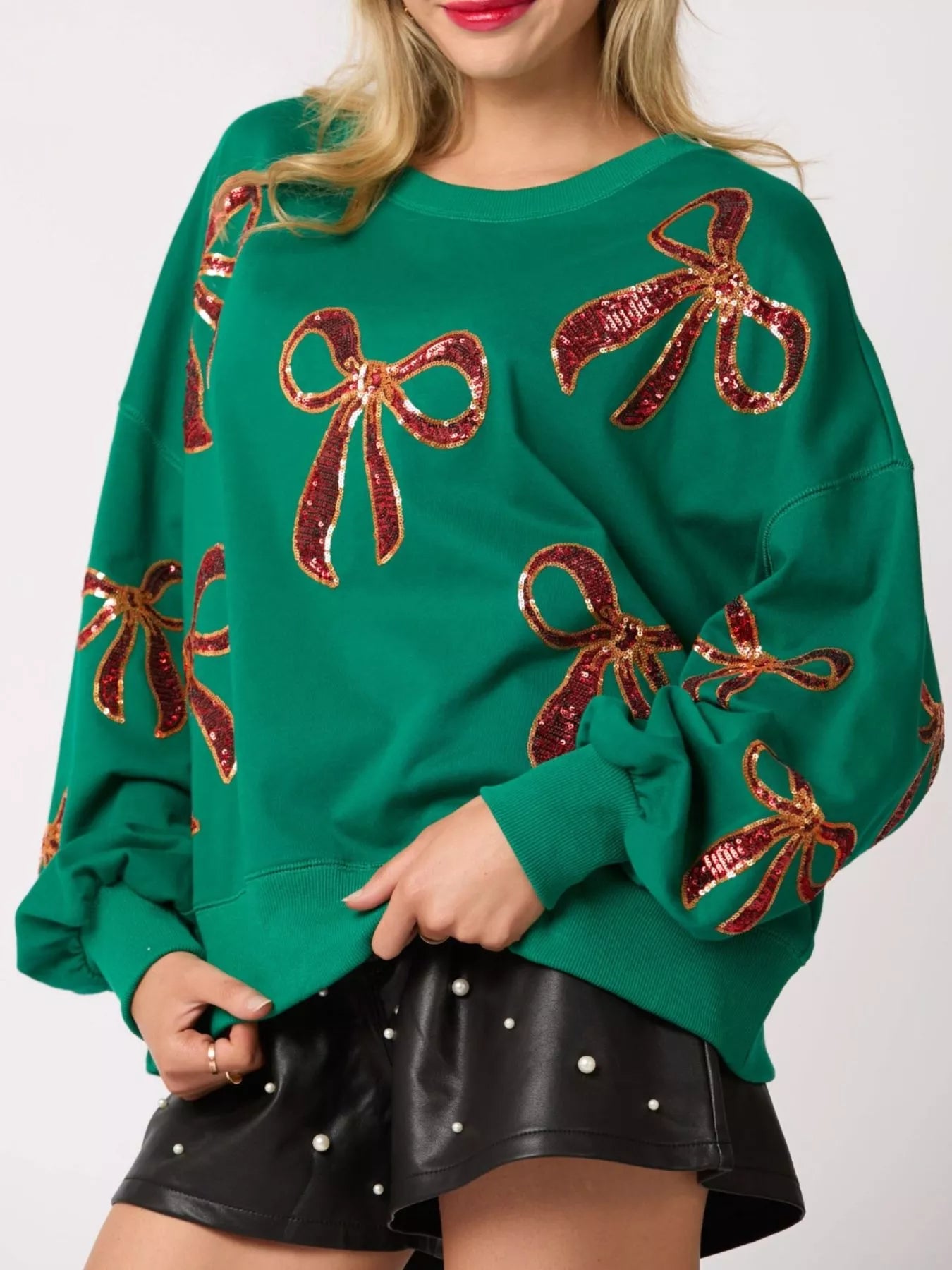 Round Neck Sweatshirt with Christmas Sequin Bow