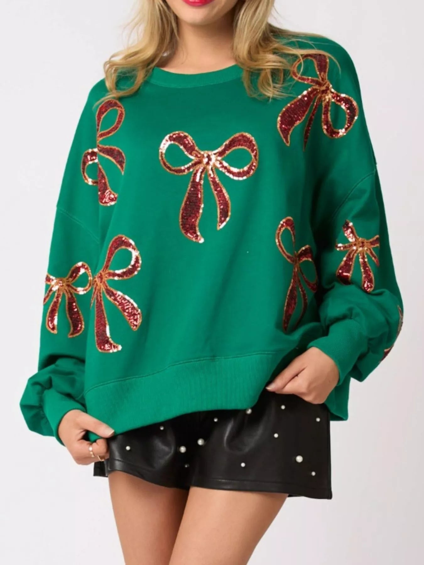Round Neck Sweatshirt with Christmas Sequin Bow
